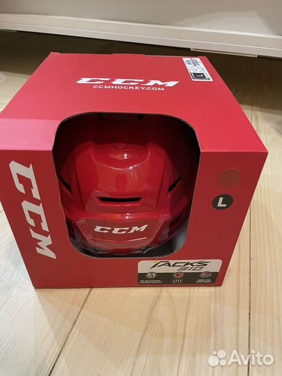 Шлем хоккейный