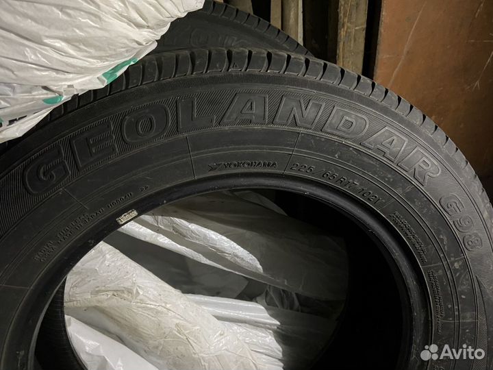 Yokohama Geolandar G98A 225/65 R17 102V