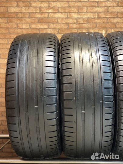 Nokian Tyres Hakka Black 2 SUV 255/60 R18