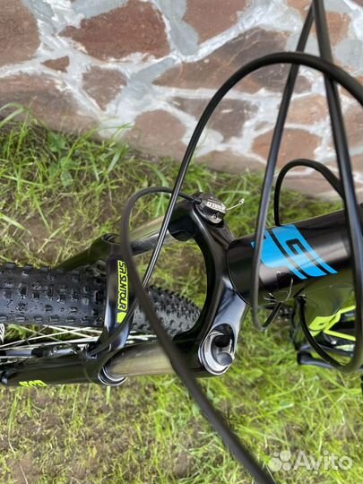 GT avalanche elite 27.5 M