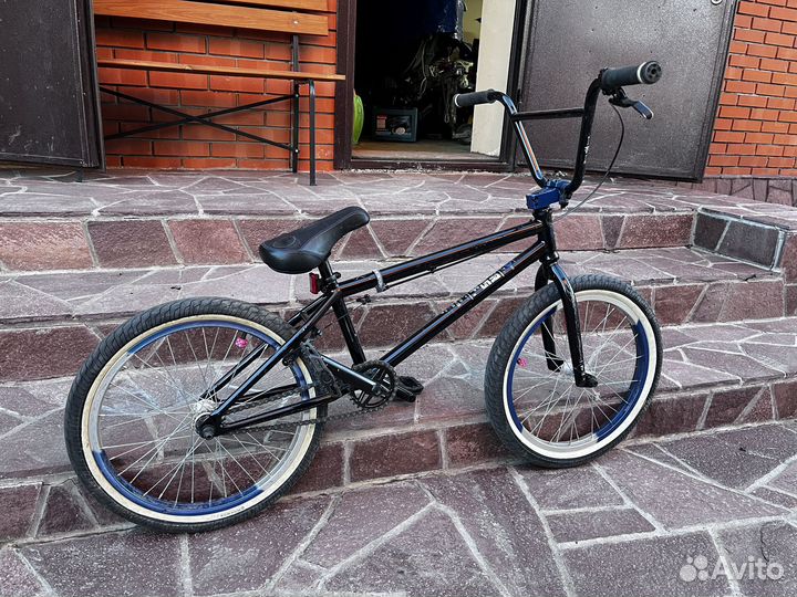 BMX the people store