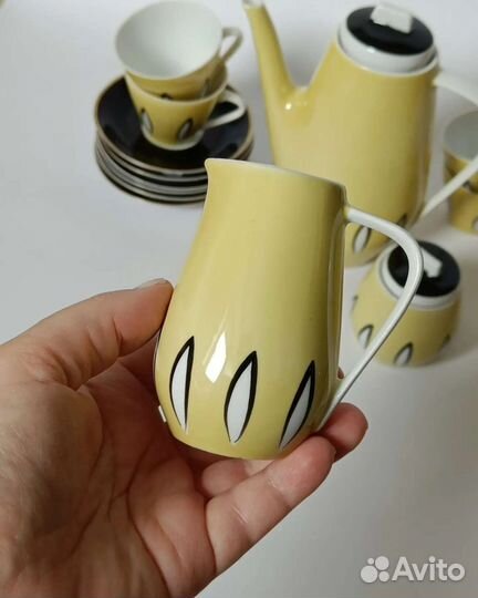 Сервиз кофейный, молочник шиповник лфз