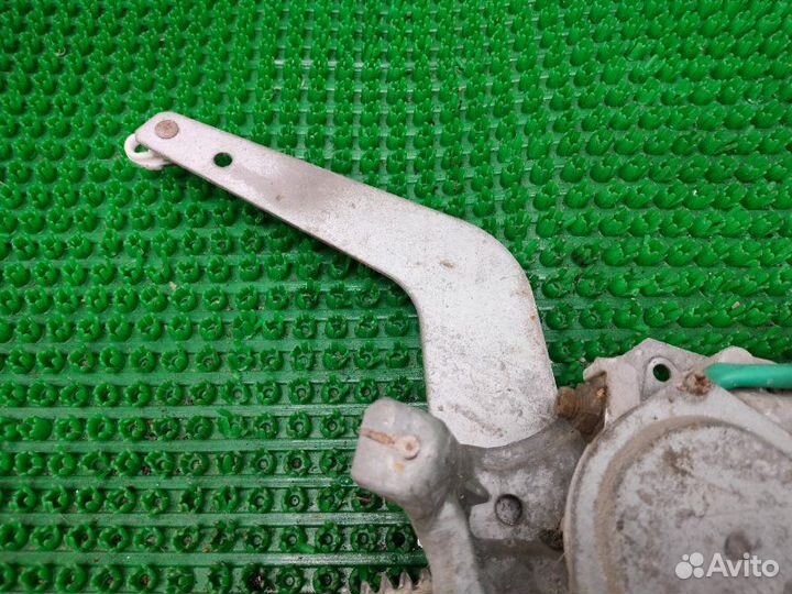 Стеклоподъемник задний правый Daewoo Nexia N100