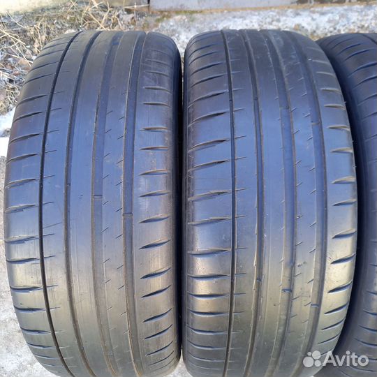 Michelin Pilot Sport 4 205/55 R16 94Y