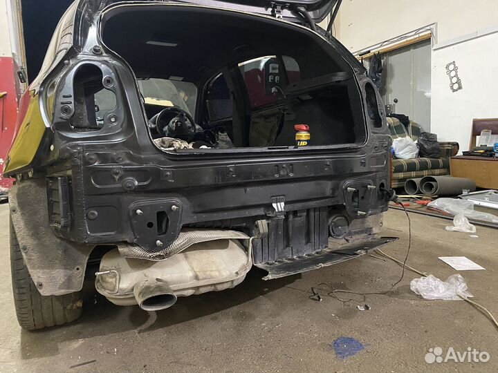 Задняя панель bmw e81 e87