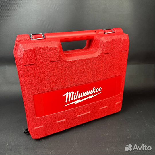 Шуруповерт milwaukee 36V