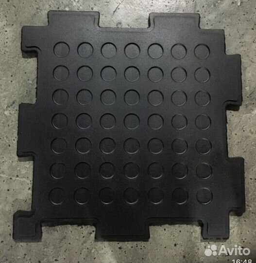 Резиновое напольное покрытие