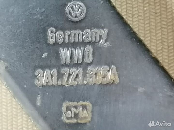 Педальный узел в сборе Volkswagen Passat B4 1996