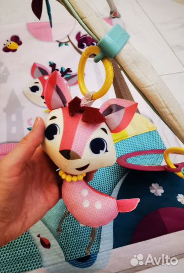 Развивающий коврик tiny love принцесса