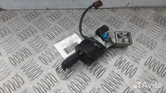 Замок зажигания citroen C4 grand picasso 1 (97L01J