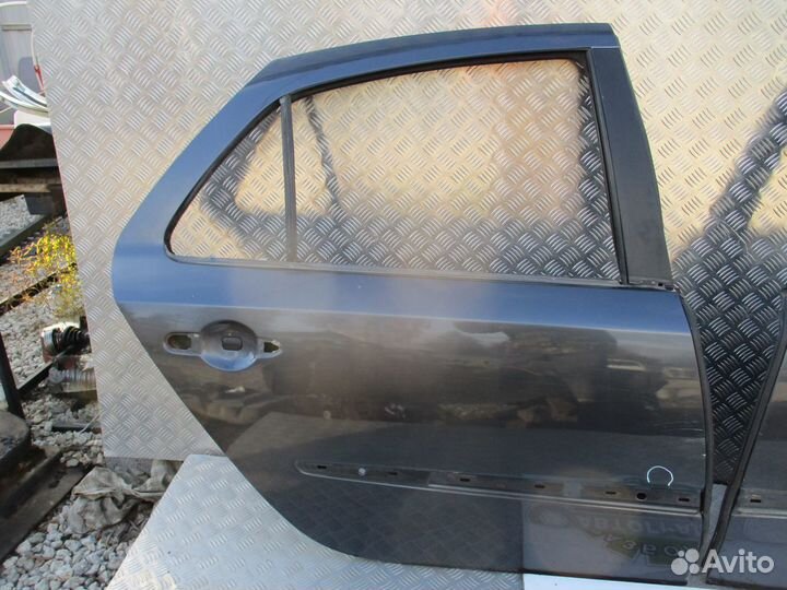 Дверь задняя Renault Laguna 2 2006