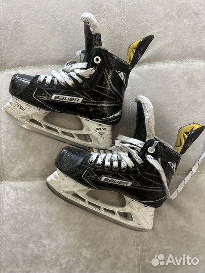 Хоккейные коньки bauer профессиональные