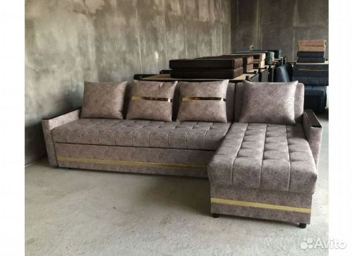 Угловой диван в наличии не б/у