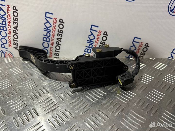 Педаль газа Kia Sorento BL