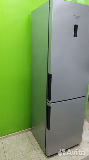 Холодильник hotpoint ariston NO frost