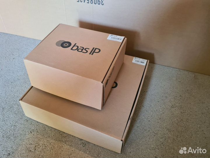 Комплект видеодомофона BasIP