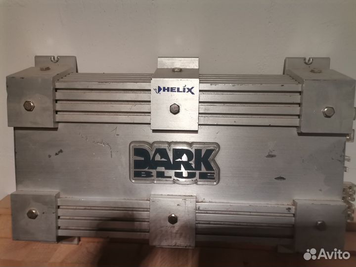 Усилитель dark blue 4 канальный. Мощный. Тяжёлый