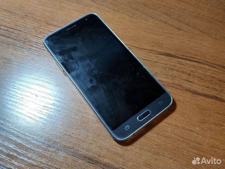 Samsung Galaxy J3 (2016) SM-J320F/DS, 2/16 ГБ