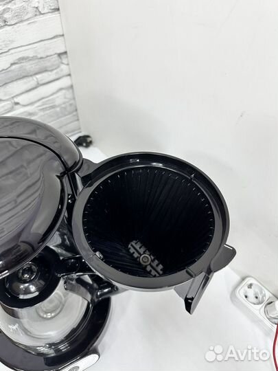 Кофеварка капельная moulinex FG381816