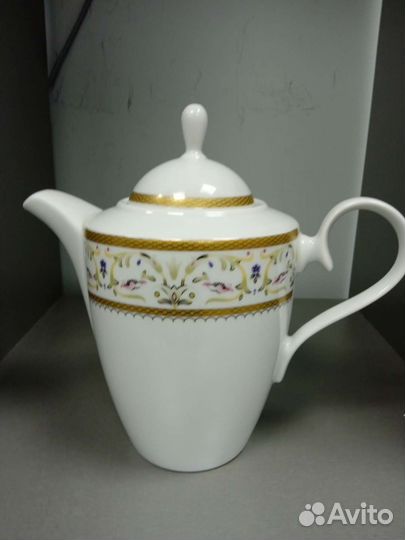 Чайник фарфоровый, пр-во Румынии