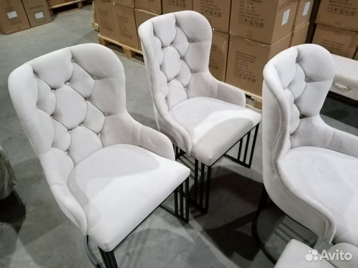 Стул кресло обеденный на металлокаркасе