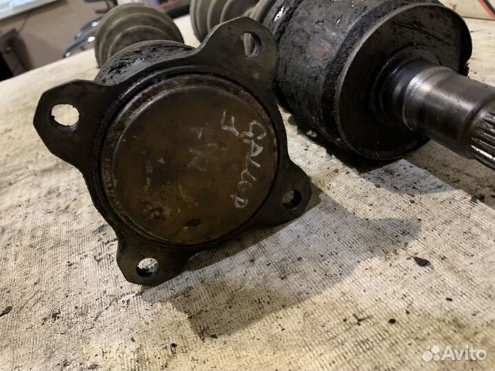 Привод передний левый Hyundai Galloper 2002