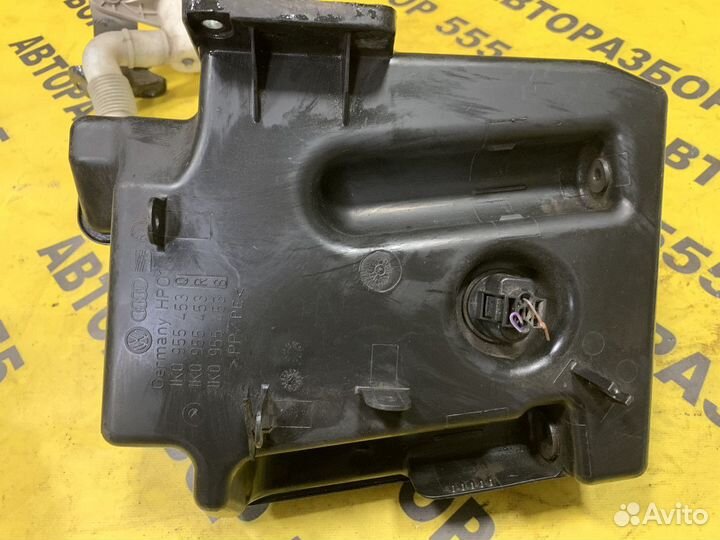 Бачок омывателя VW Golf Plus