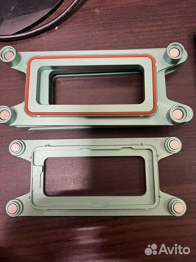 Формы для приклейки рамок iPhone 13 mini