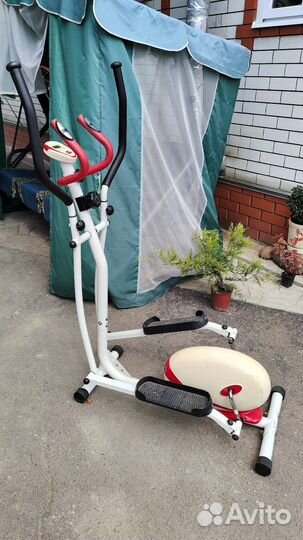 Эллиптический тренажер