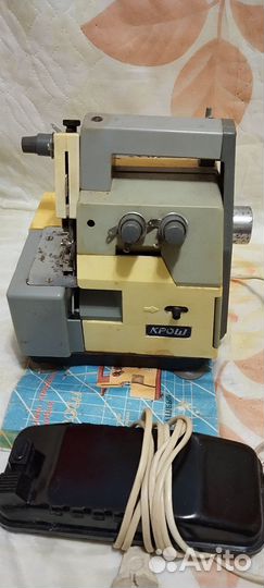 Оверлок Крош б/у