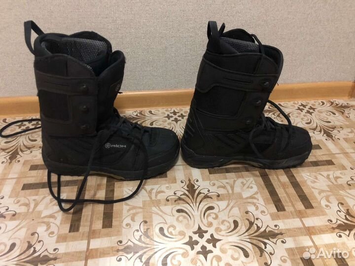 Сноубордические ботинки atom