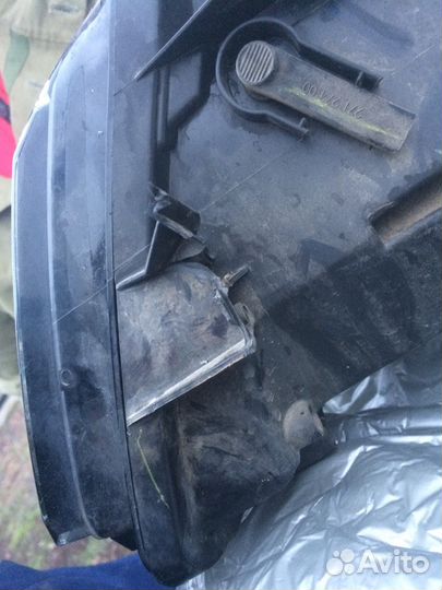 Фара и решетка фольцваген Jetta