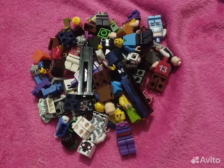 Lego человечки