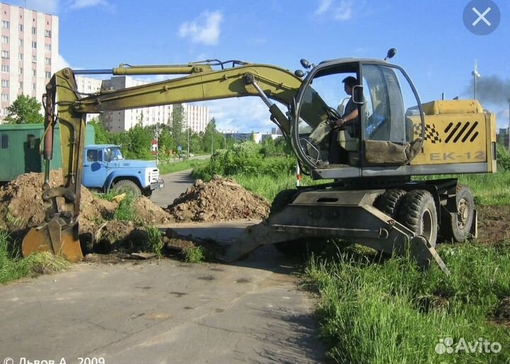 Колёсный экскаватор Твэкс ЕК-12, 2005