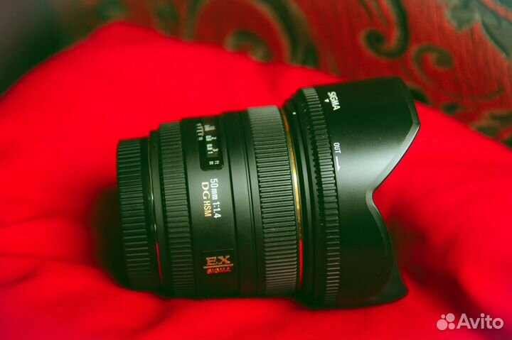 Портретный светосильный Sigma 50mm 1.4 для Canon