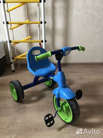Трехколесный детский велосипед