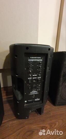 Aктивнaя aкуcтичеcкaя cиcтeма fвт Kеmрtоn gт12A