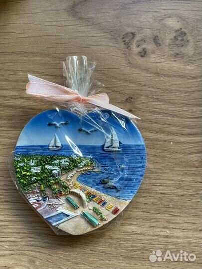 Магниты сувенирные на холодильник