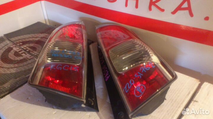 Стоп сигнал тойота пассо 2002-2006г правый левый
