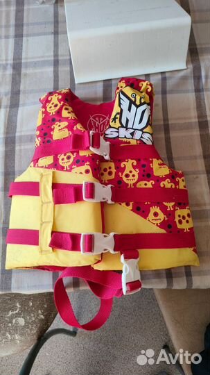 Спасательный жилет детский