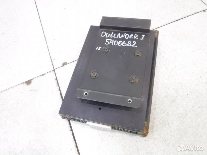 Усилитель магнитолы MR515844