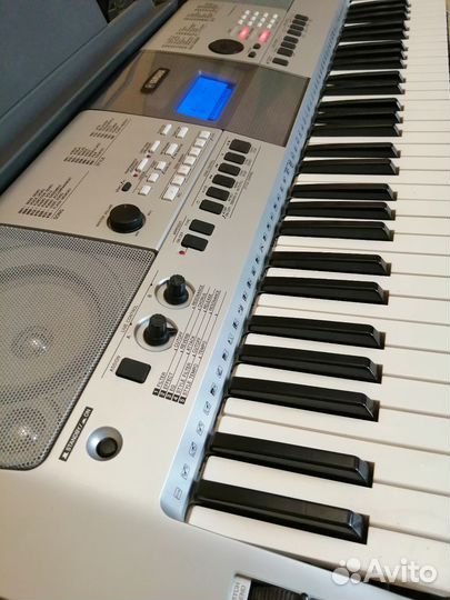 Синтезатор Yamaha PSR E413