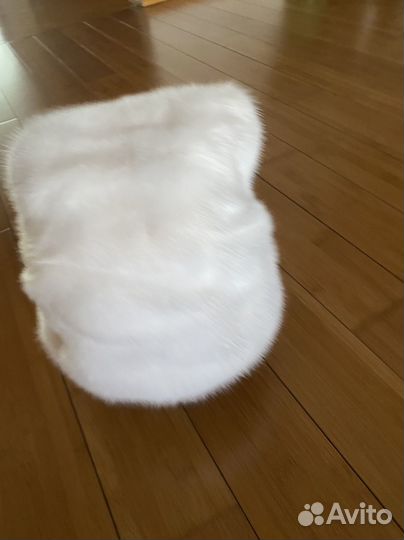 Шапка норковая белая