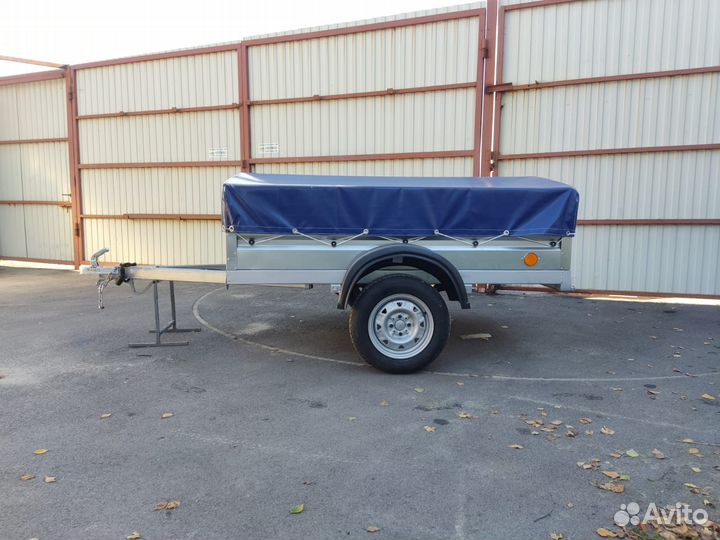 Прицеп на легковой автомобиль