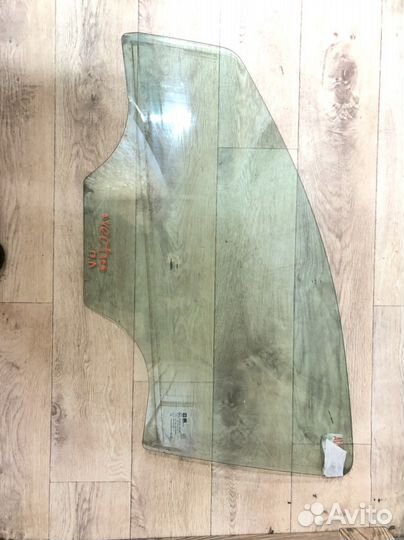Стекло переднее левое Chevrolet Aveo T300