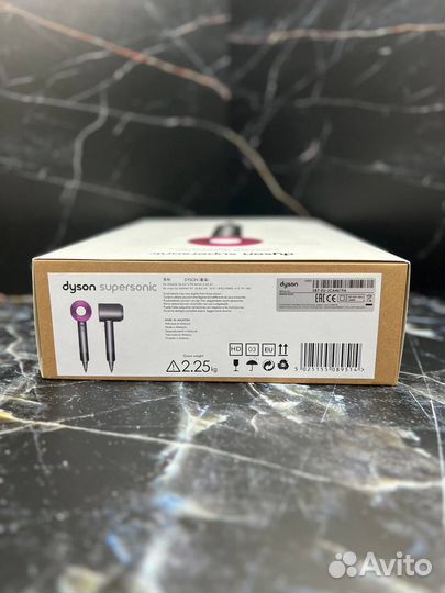 Фен Dyson HD03 premium