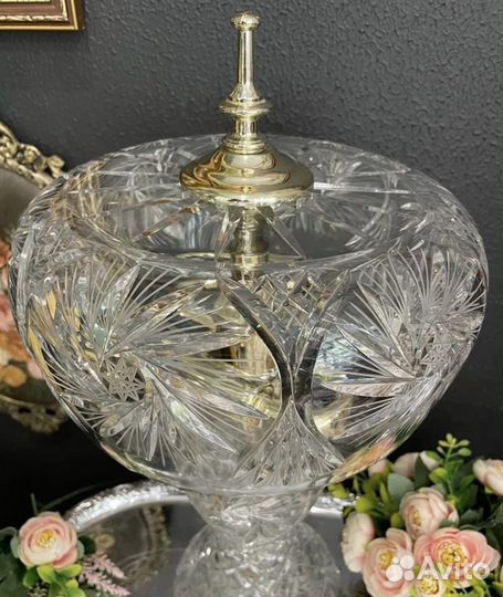 Лампа настольная