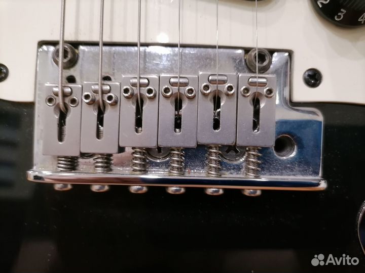 Fender Stratocaster с пьезо Fishman Powerbridge