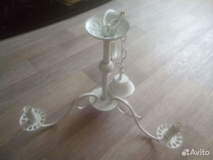 Люстра на 3 рожка