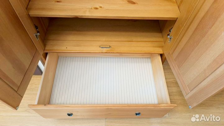 Шкаф массив сосны Икея Leksvik